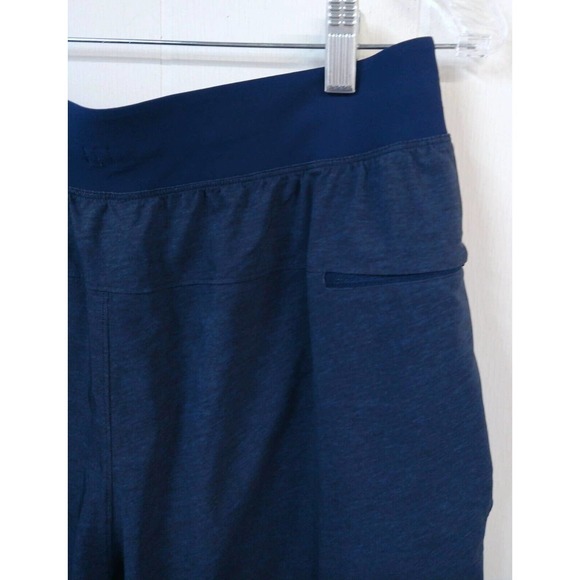 Lululemon Men's M/L Shorts Blue/Black 2 Pockets Pull on Side Zip Pocket - Picture 6 of 7